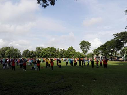 Senam Kebangsaan di Lapangan Trirenggo