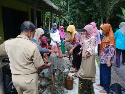 Pelatihan Pengolahan Sampah  