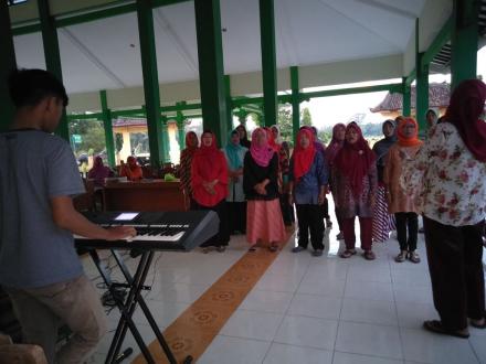 Latihan Persiapan Monev Tingkat Provinsi