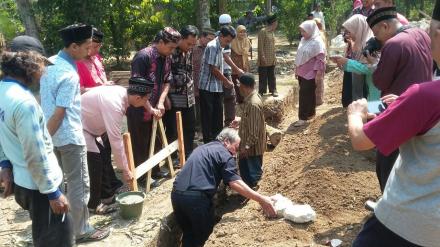 Peletakkan Batu Pertama 