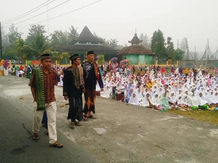 Suasana Sholat Idul Fitri