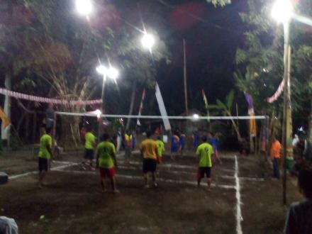 Lomba Bola Voli RT